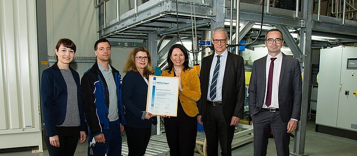 Thuringian Environmental Protection Certificate awarded to IBU-tec by the environment minister